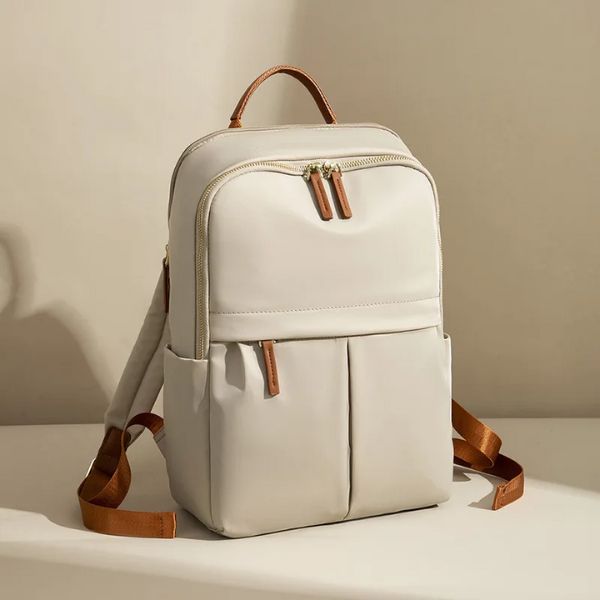 sac a dos femme - sac a dos - sac a dos de voyage - sac de voyage - sac a dos ordinateur portable - sac a dos pc portale - VoyagerZen - sac a dos cabine - sac de voyage cabine -