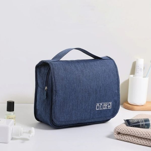 trousse de toilette - trousse de toilette de voyage - trousse de toilette voyage - trousse de toilette femme - trousse de toilette homme - tousse de toilette avion - tousse de toilette cabine - trousse de toilette imperméable - trousse de toilette suspendu - trousse de toilette à suspendre - tousse de toilette pliable -