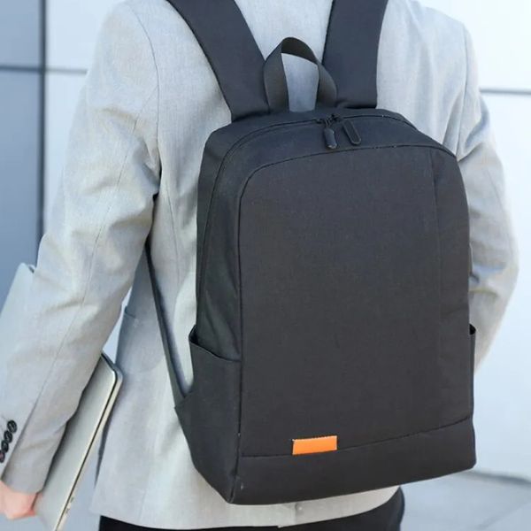 sac a dos de voyage homme - sac de voyage homme - sac a dos pour ordinateur portable - sac a dos pc portable - sac a dos cabine - sac a dos avion - sac a dos port usb - VoyagerZen - sac a dos d'affaire - sac a dos étudiant -