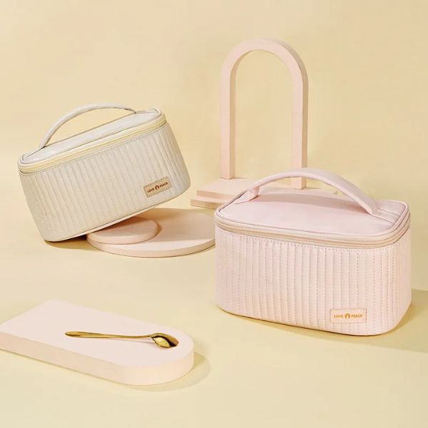 trousse de toilette - trousse de toilette de voyage - trousse de toilette voyage - trousse de toilette femme - trousse de toilette homme - tousse de toilette avion - tousse de toilette cabine - trousse de toilette imperméable - trousse de toilette en cuir PU -