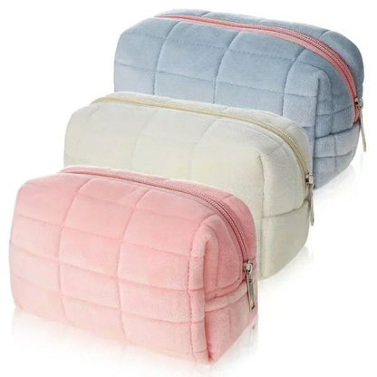 trousse de toilette - trousse de toilette de voyage - trousse de toilette voyage - trousse de toilette femme - trousse de toilette homme - tousse de toilette avion - tousse de toilette cabine - trousse de toilette imperméable - trousse de toilette coton - trousse de maquillage - trousse maquillage de voyage - trousse de maquillage coton -