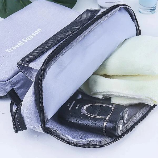 trousse de toilette - trousse de toilette de voyage - trousse de toilette voyage - trousse de toilette femme - trousse de toilette homme - tousse de toilette avion - tousse de toilette cabine - trousse de toilette imperméable - trousse de toilette suspendu - trousse de toilette à suspendre - tousse de toilette pliable - 